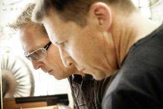 Frank Weschenfelder, Uwe Weschenfelder, im Hintergrund Schwabbelbock