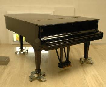 Steinway & Sons A-188