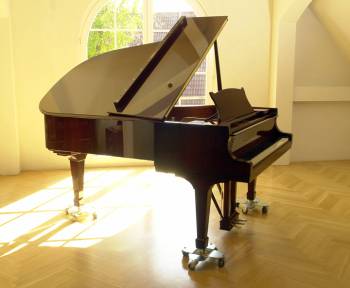 Steinway & Sons A-188