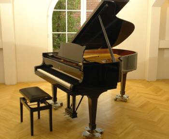 Steinway & Sons A-188