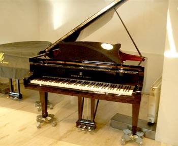 Steinway & Sons A-188