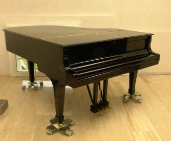 Steinway & Sons A-188