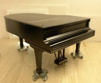 Steinway & Sons A-188