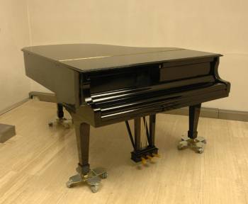 Steinway & Sons A-188