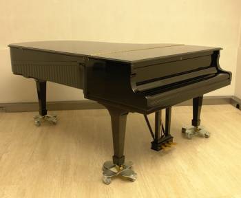Steinway & Sons B-211