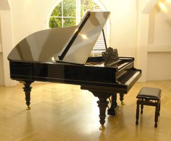Steinway & Sons B-211
