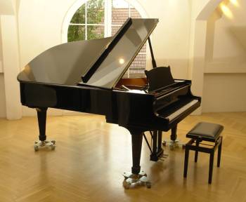 Steinway & Sons B-211