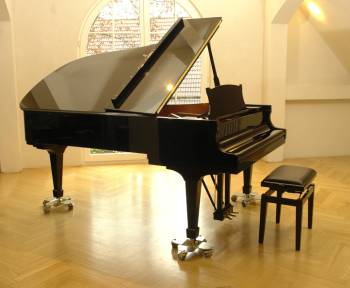 Steinway & Sons B-211
