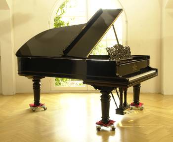 Steinway & Sons B-211