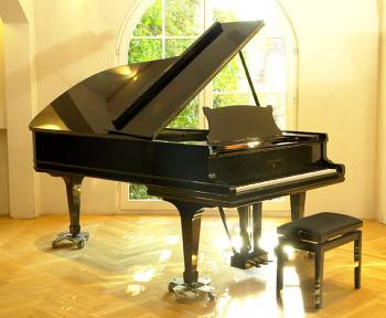 Steinway & Sons B-211