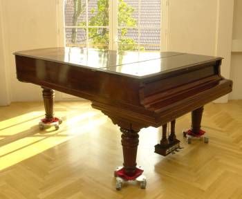 Steinway & Sons C-227