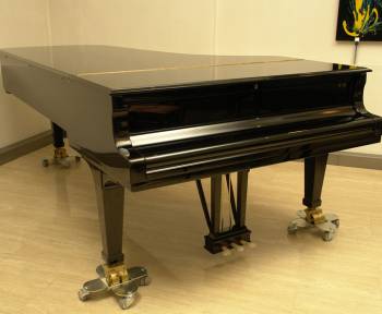 Steinway & Sons D-274 Concert Grand