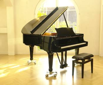 Steinway & Sons M-170