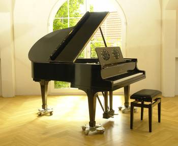 Steinway & Sons M-170
