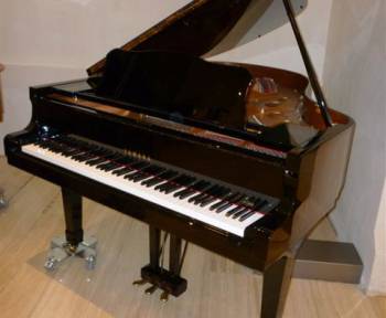 Yamaha C3 Studio